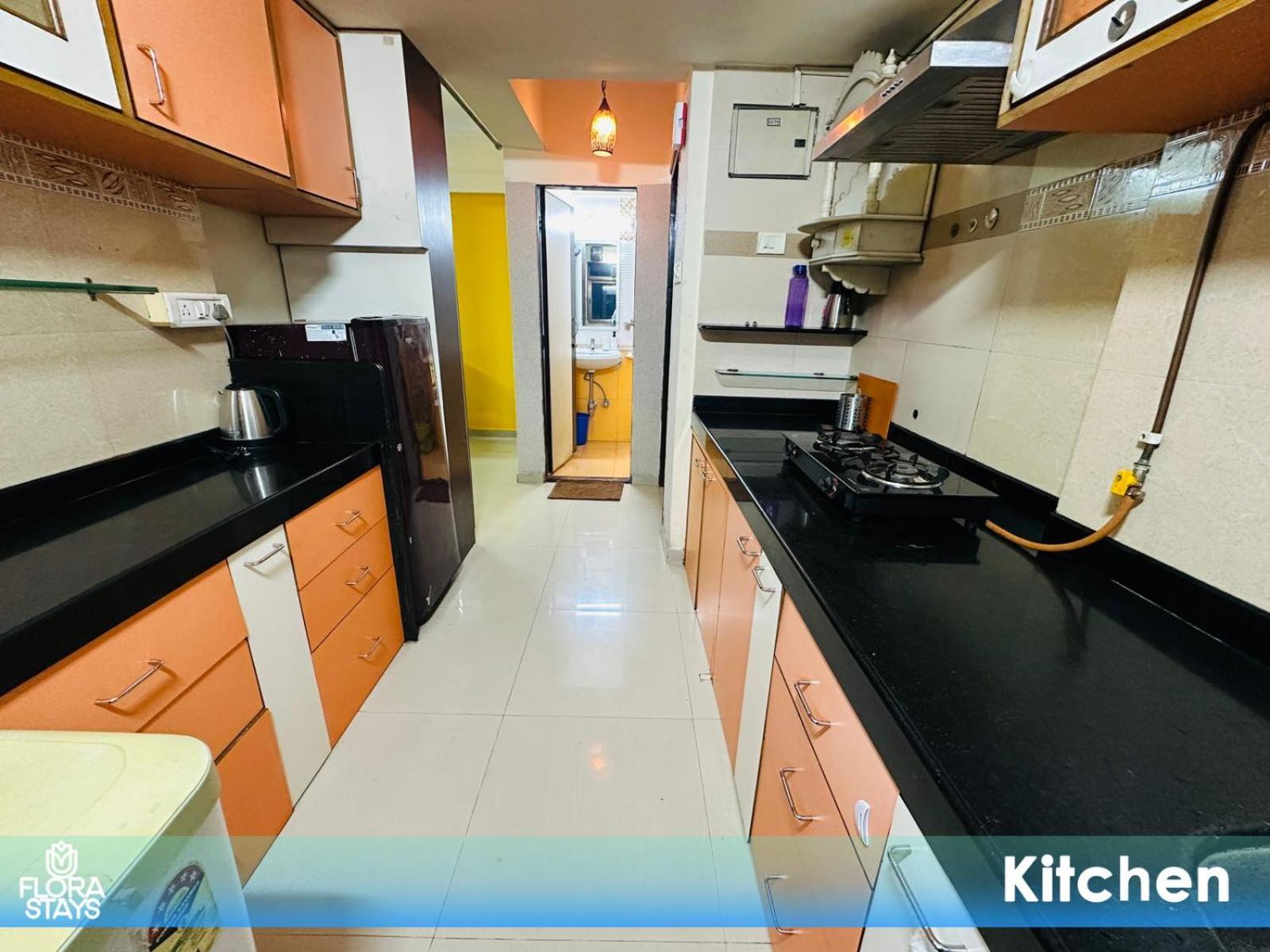 Apartament 1bhk Service Aprt Near Lnt Business Park Powai Bombaj